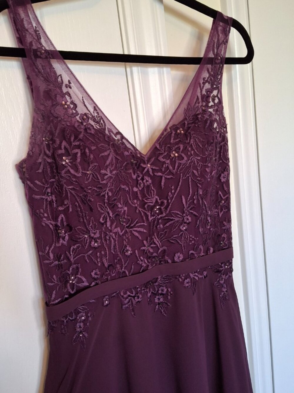 Dress - Picture 2 of 4